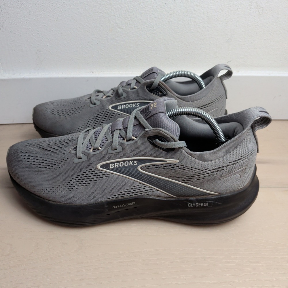 Brooks Glycerin 22 Mens 11 Running Shoes Grey Black Sneakers 1104451D078